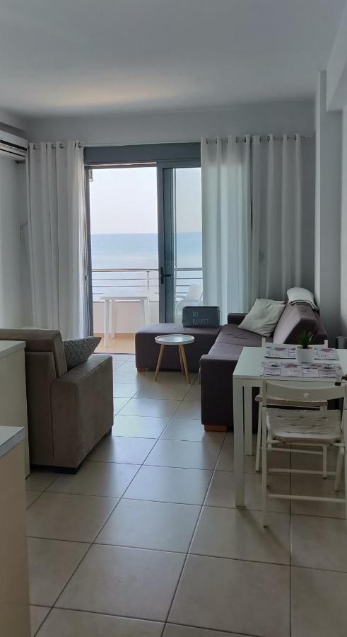Seaside View Apartment ซารานเดอ ภายนอก รูปภาพ