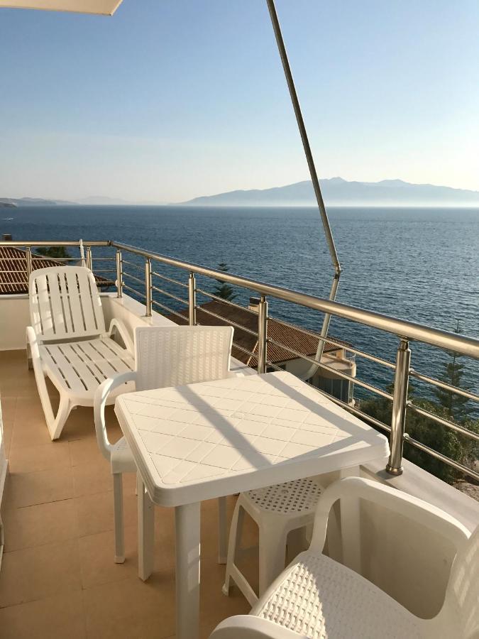 Seaside View Apartment ซารานเดอ ภายนอก รูปภาพ